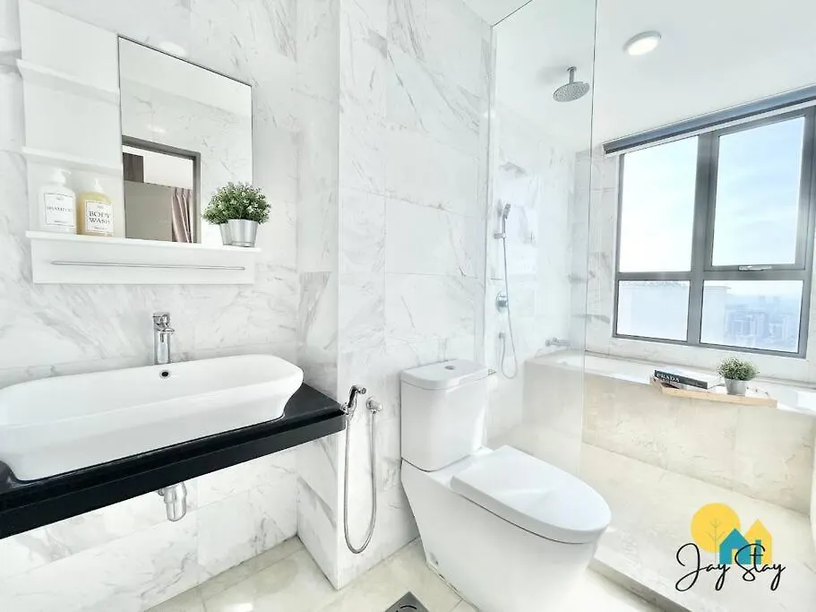 New! Silverscape Residence I A3110 Luxury 4Br I 6-11 Pax I Infinity Pool I Bathtub I Jonkerst I City Centre By Jay Stay Malacca 0*,